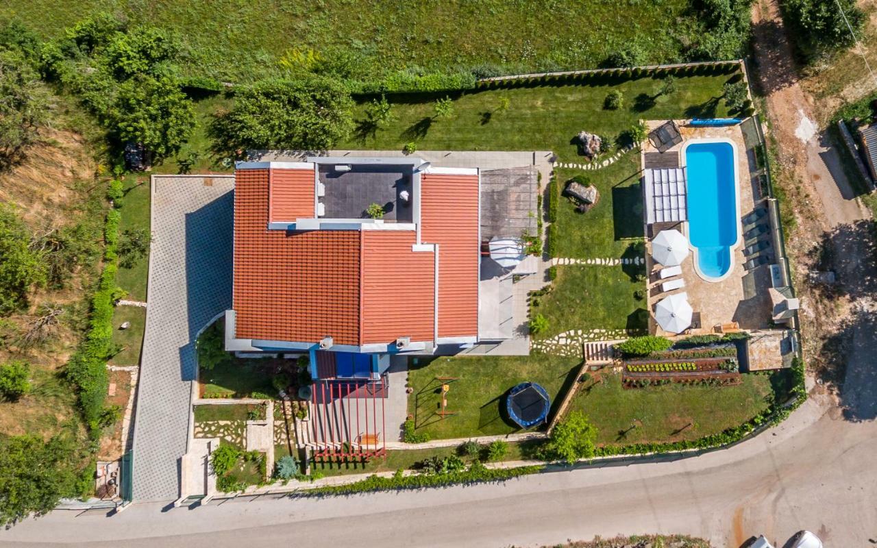 Luxury Villa Nadalina-Dicmo Dugopolje Extérieur photo